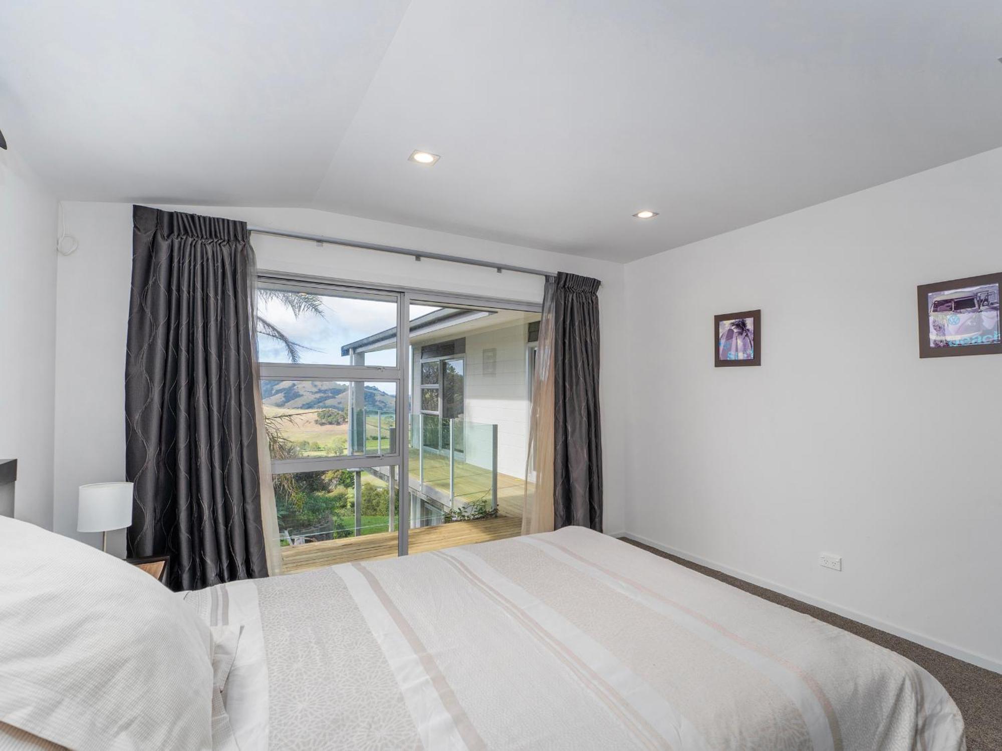 Centennial Views - Whitianga Holiday Home Exterior photo