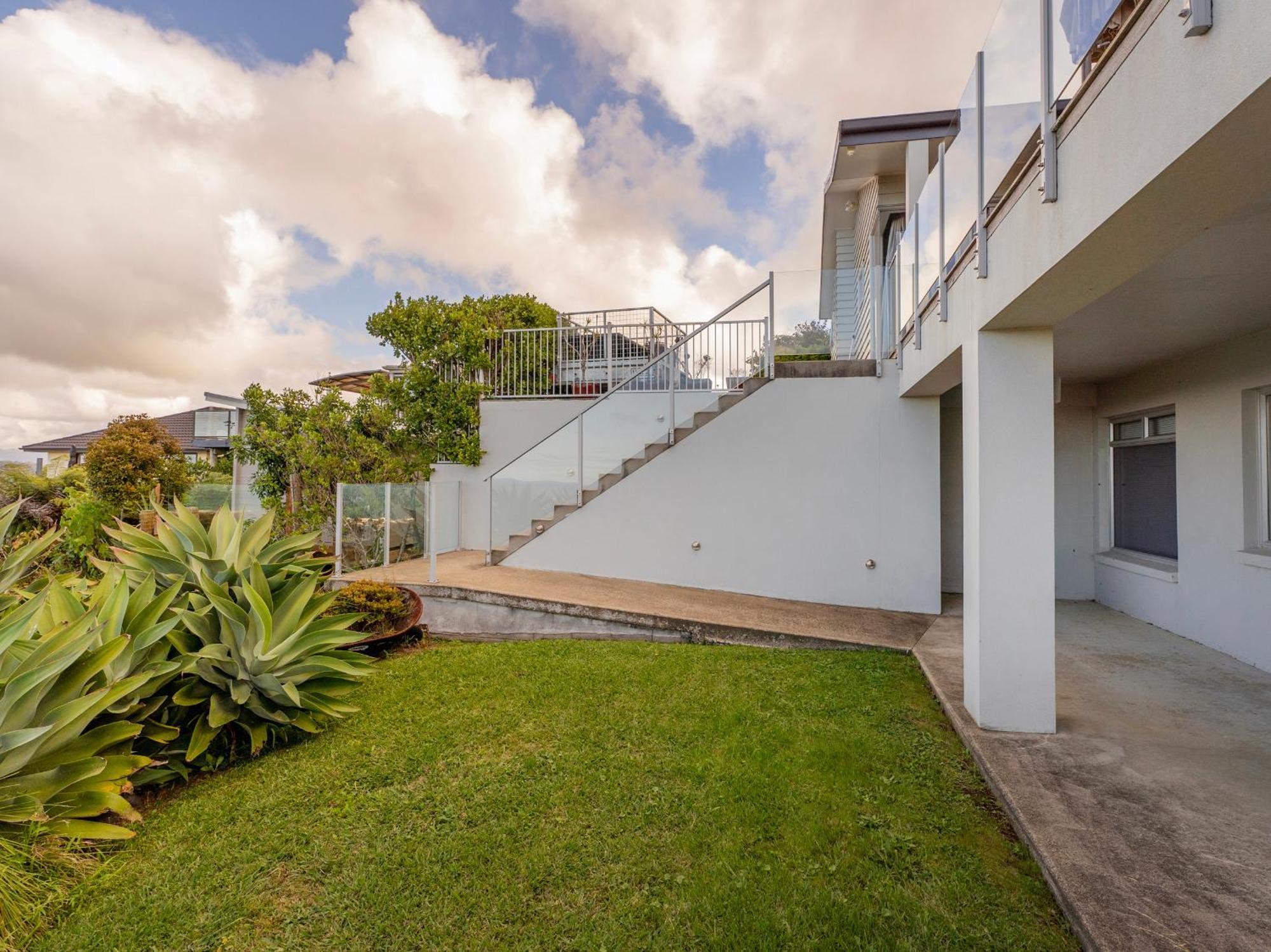 Centennial Views - Whitianga Holiday Home Exterior photo